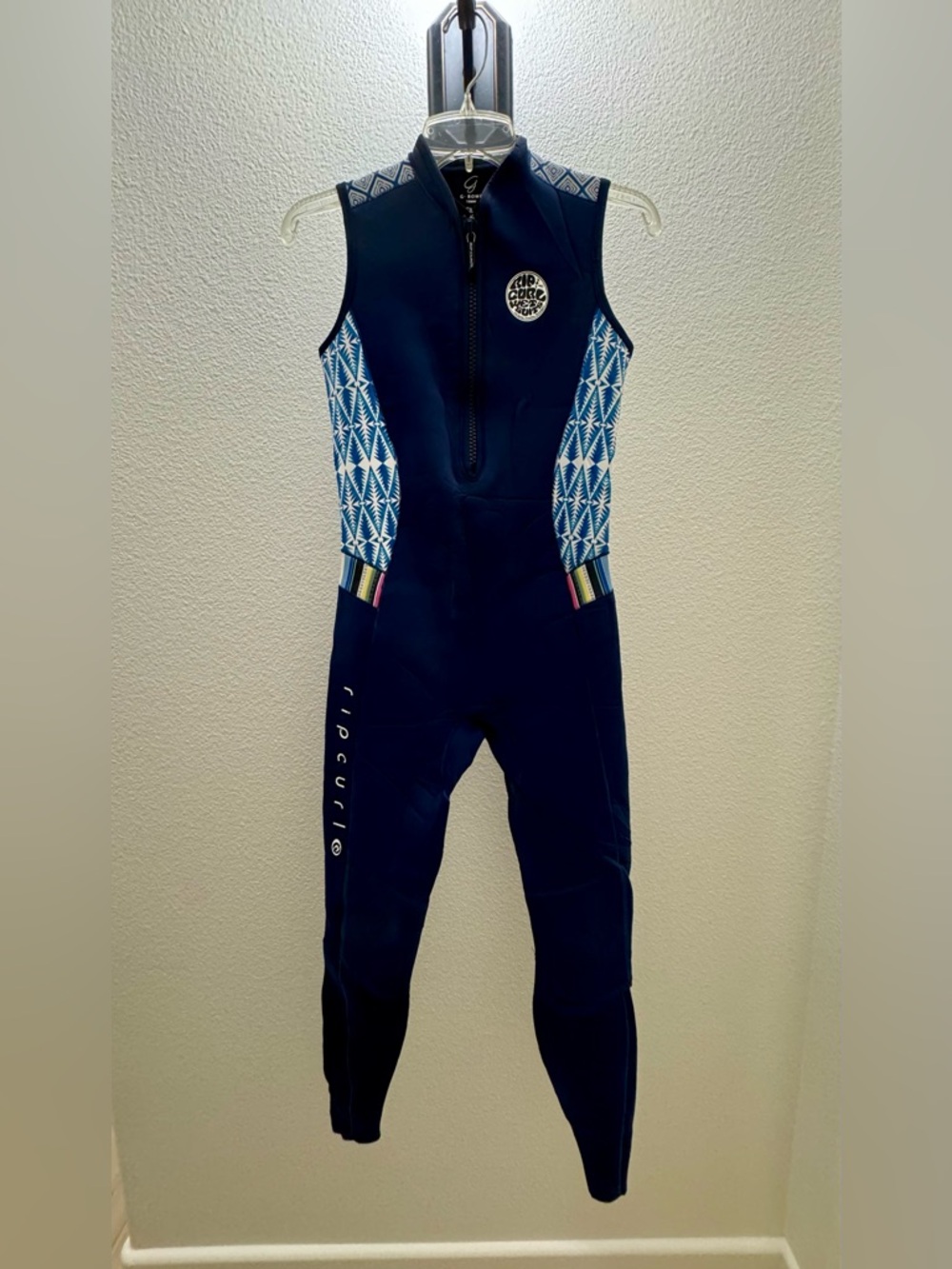 Swim/Surf Rip Curl Women’s G-Bomb 1MM Sleeveless Springsuit.
Size 10